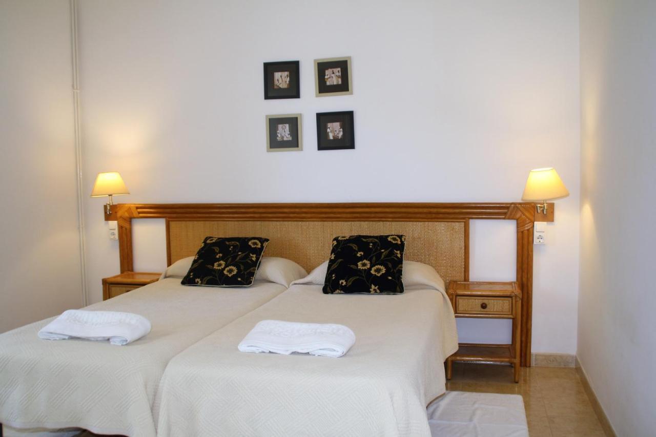 Apartaments Margarita Sabina Pinell بلاتجا ذارو المظهر الخارجي الصورة