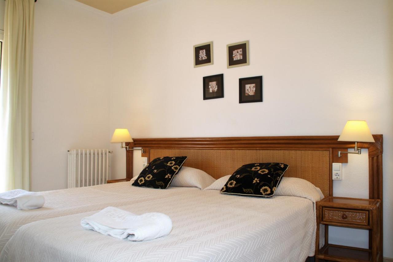Apartaments Margarita Sabina Pinell بلاتجا ذارو المظهر الخارجي الصورة