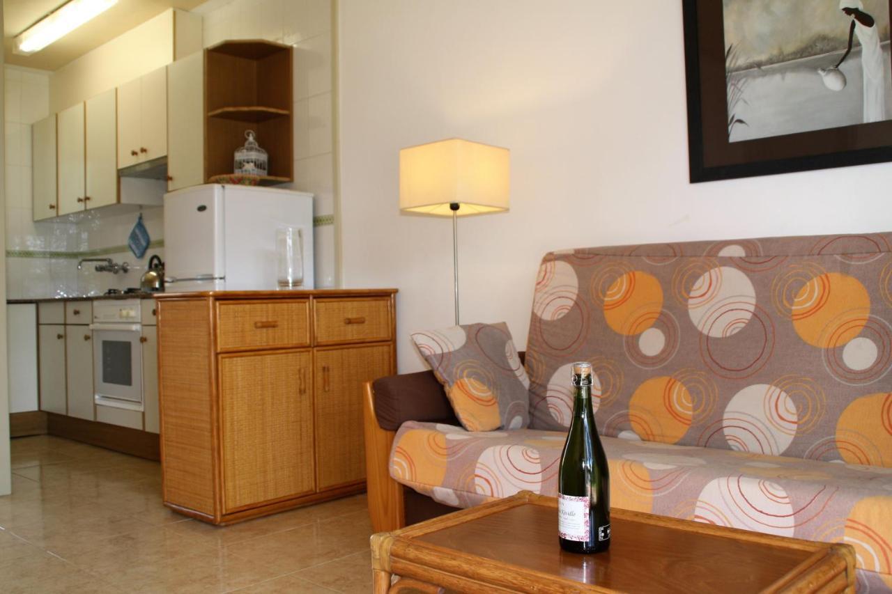 Apartaments Margarita Sabina Pinell بلاتجا ذارو المظهر الخارجي الصورة