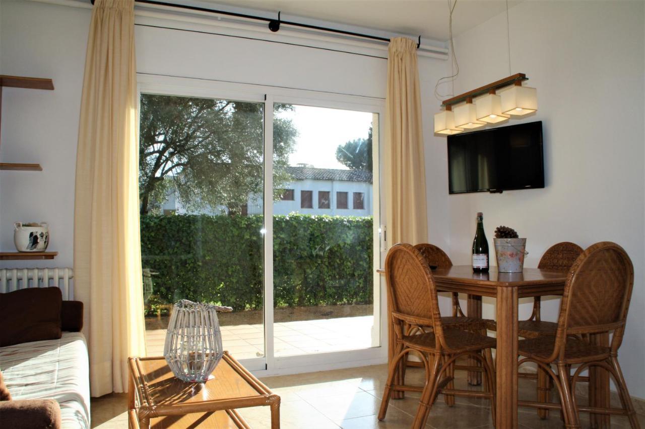 Apartaments Margarita Sabina Pinell بلاتجا ذارو المظهر الخارجي الصورة
