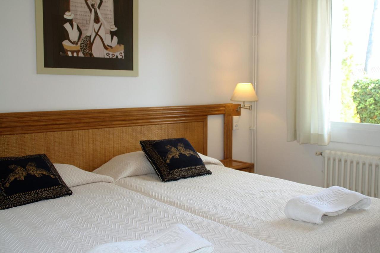 Apartaments Margarita Sabina Pinell بلاتجا ذارو المظهر الخارجي الصورة